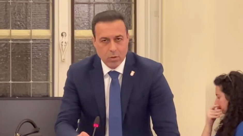 La Lega attacca Pizzi: “Su sicurezza e pass rosa, si assuma le responsabilità”